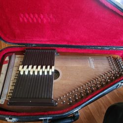 Oscar Schmidt Autoharp 