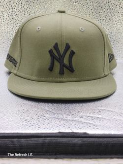 New Era 59Fifty New York Yankees x Undefeated MLB Baseball Cap "Olive" sz 7 1/2