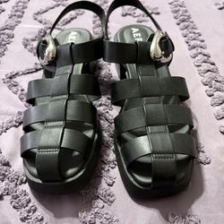 Women’s Shoes