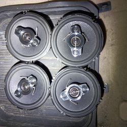 $50  6.5" PIONEER DOOR SPEAKERS $70