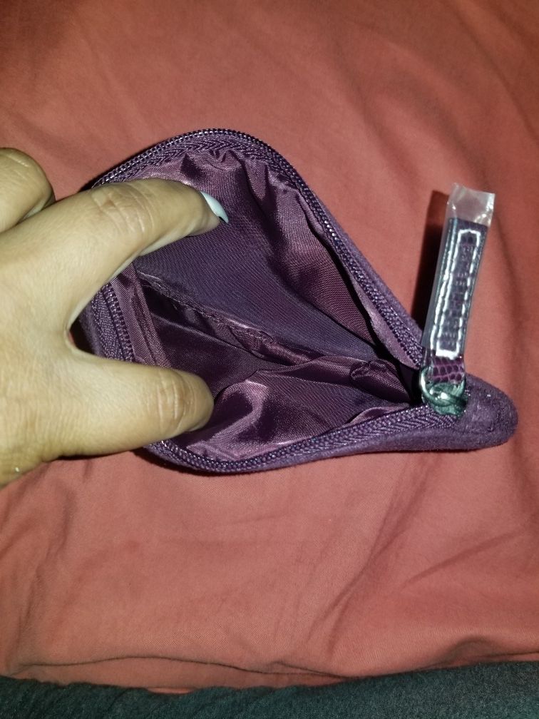 Lil wallet... purple... brand new $7 or better offer