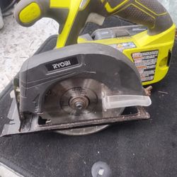 Ryobi Saw