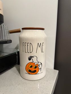 Snoopy Jar