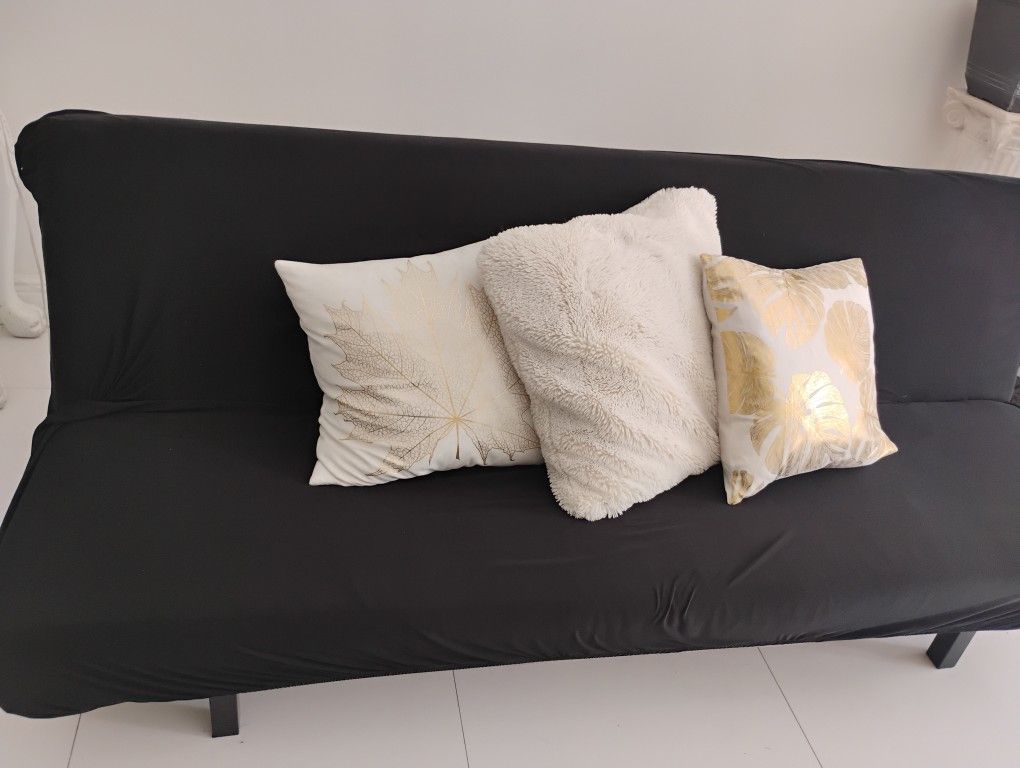 75x40x14" Gray Sofa Bed With Black Cover.Metal Structure