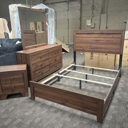 Brown Queen Bed Set 