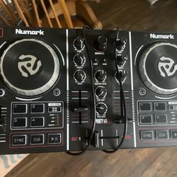 Numark Party Mix