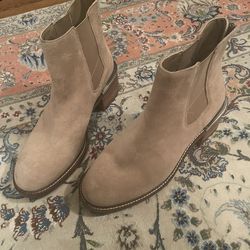 Vince Camuto Ankle Boots 9.5 New