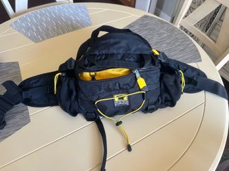 MountainSmith Hiking Fanny pack