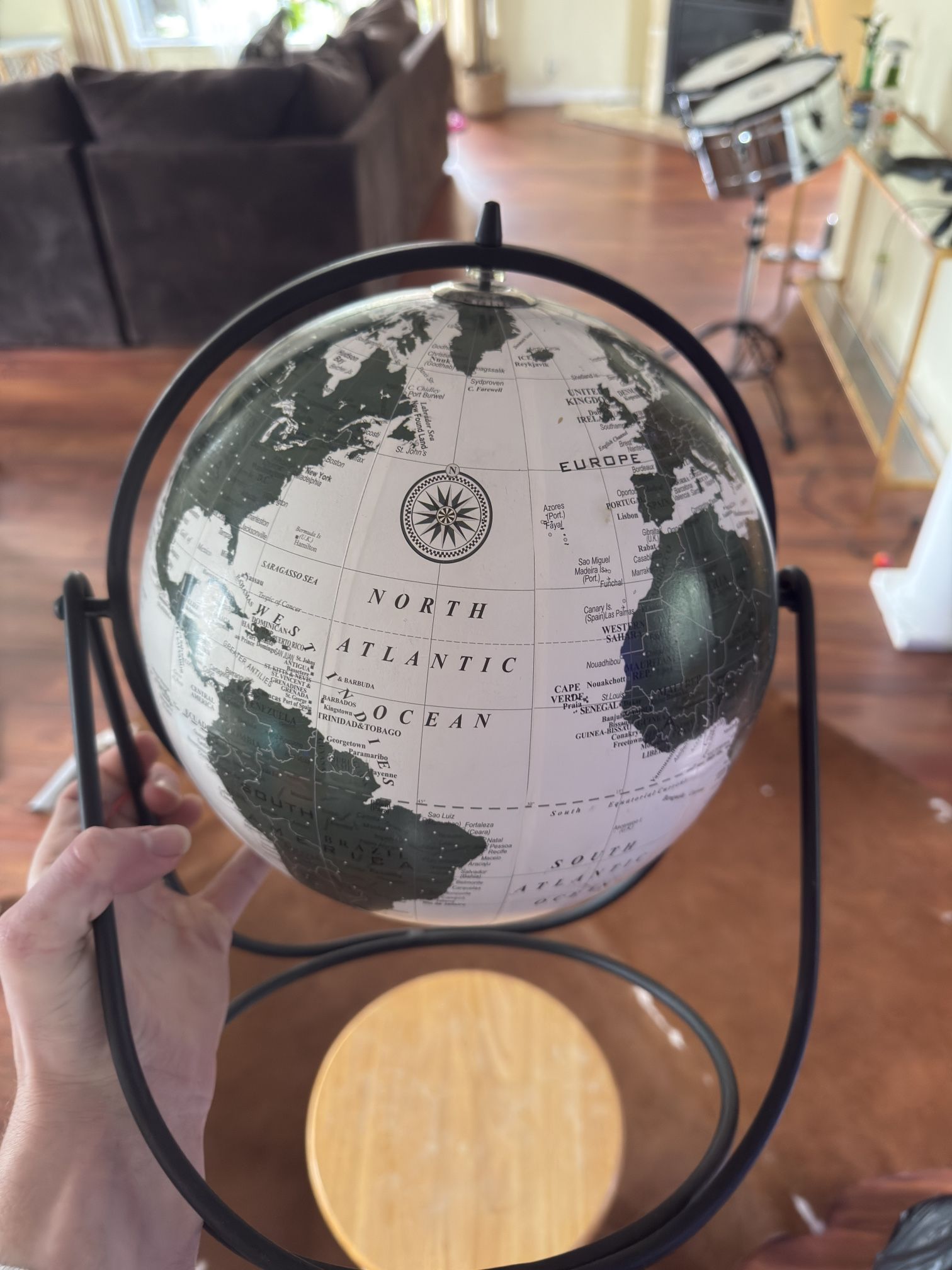 Globe