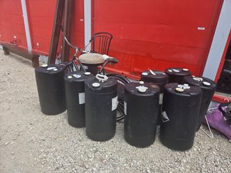 10.  15gal drums air tight