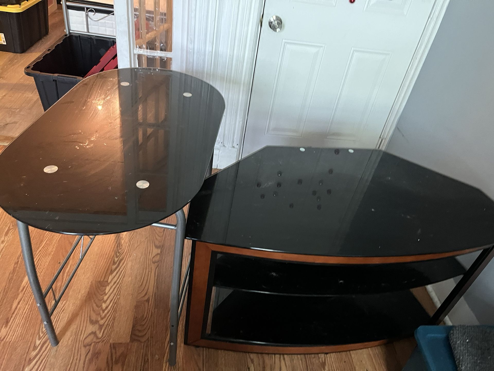 Desk And Living Room Tv Stand.