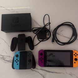 Nintendo Switch. 705$ WORTH OF DIGITAL GAMES INCLUDED!