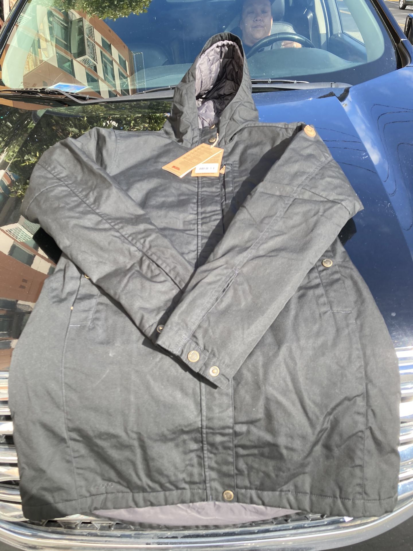 FJFall Raven Parka Jacket $350 Retail At REI