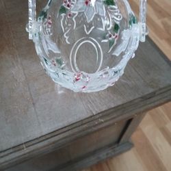 Mikasa Holidayvbloom Glass Basket 