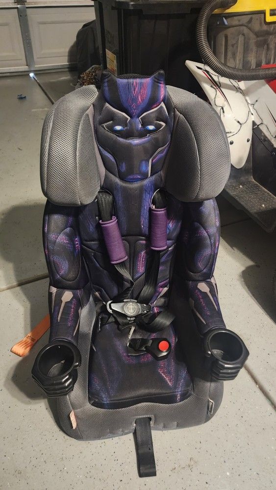 Black Panther 3-in-1 Booster Seat And Seat Protecter