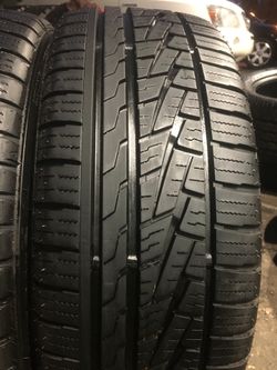 Like new set of 4 215/45/17