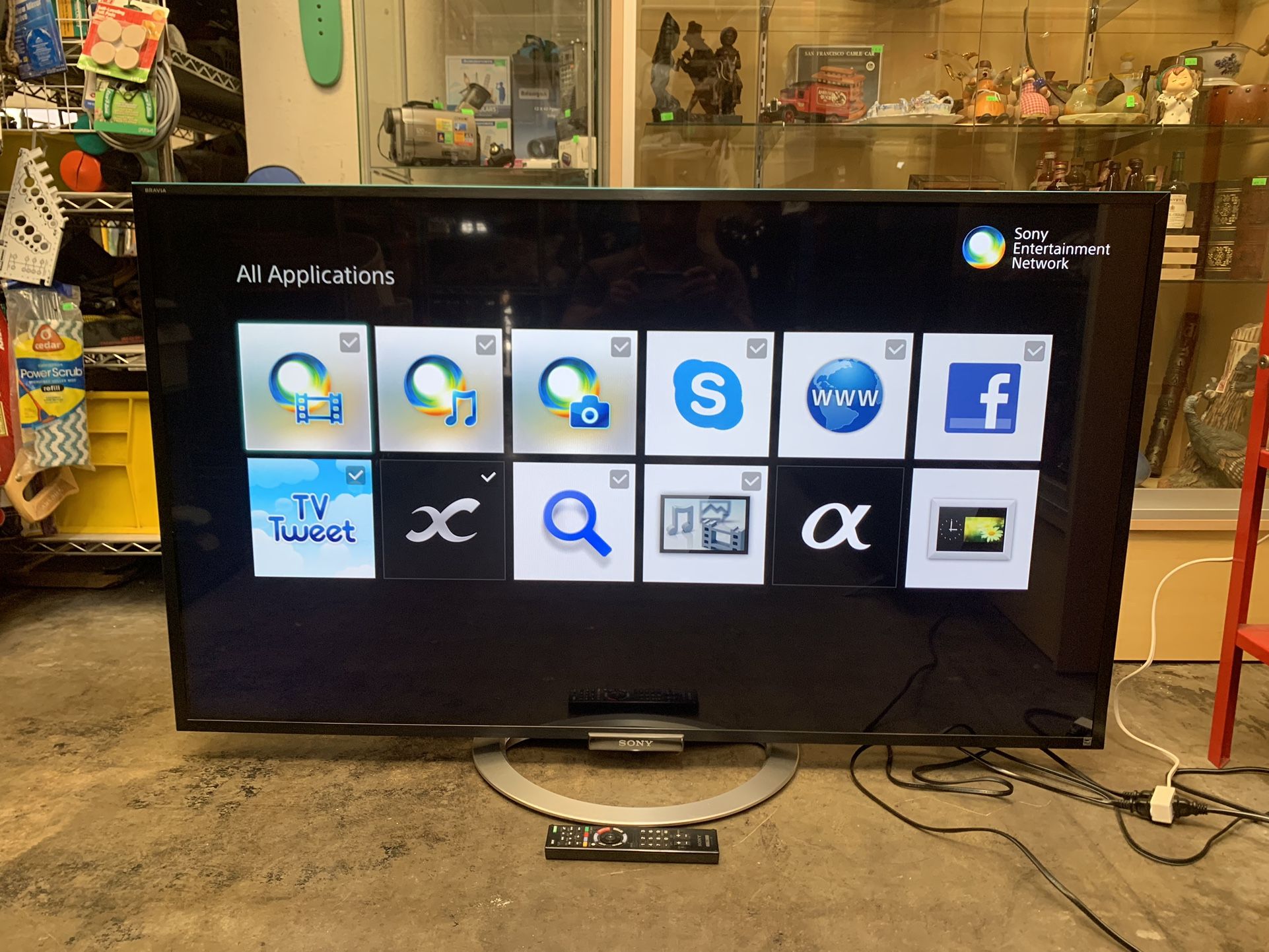 Sony KDL-55W802A 55-Inch 120Hz 1080p 3D Internet LED HDTV Perfect Working Condition 