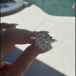 2.21 Solitaire Engagement Ring 