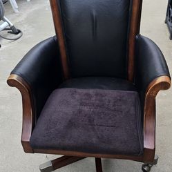 Executive Office Chair
