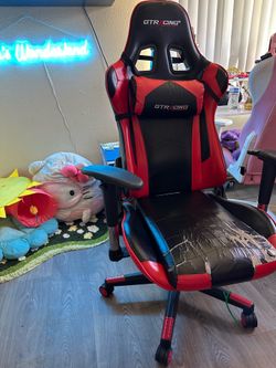 Used gaming chair