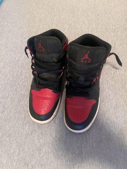 air jordan 1 “ mid banned ”