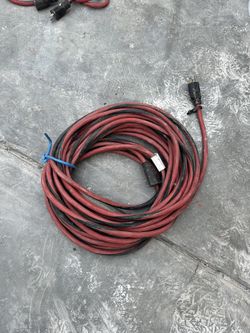 Extension Chords (3).