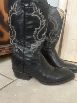 Snake Boots