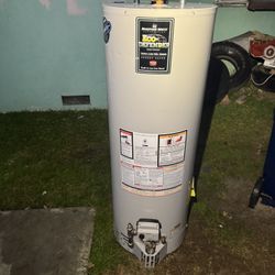 Water Heater 40 Galones 2017