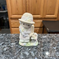 Ceramic Vintage 1997 ENESCO Precious Moments “SEASONED WITH A SMILE” Pair of Salt and Pepper Shakers.  Preowned never used.  