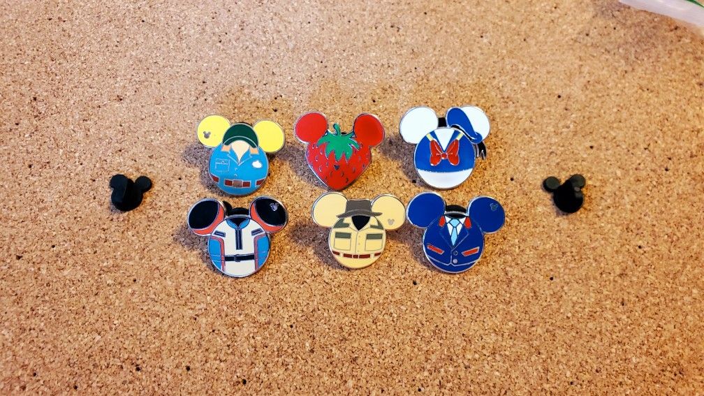 Lot Of Disney Pins Lot 9