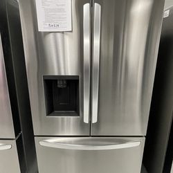 LG 31 Cu.ft Refrigerator With Dual Ice Maker 