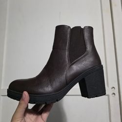 Brown Boot
