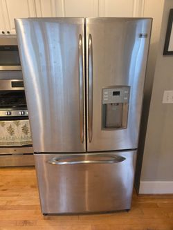 GE Profile Refrigerator