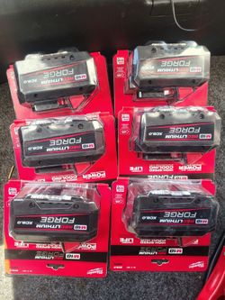 MilwaukeeM18 18V Lithium-Ion REDLITHIUM FORGE XC 8.0 Ah Battery Pack