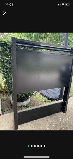 Single Bed . New Metal Frame 