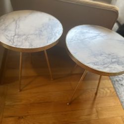 Set Of Round Coffee Table 