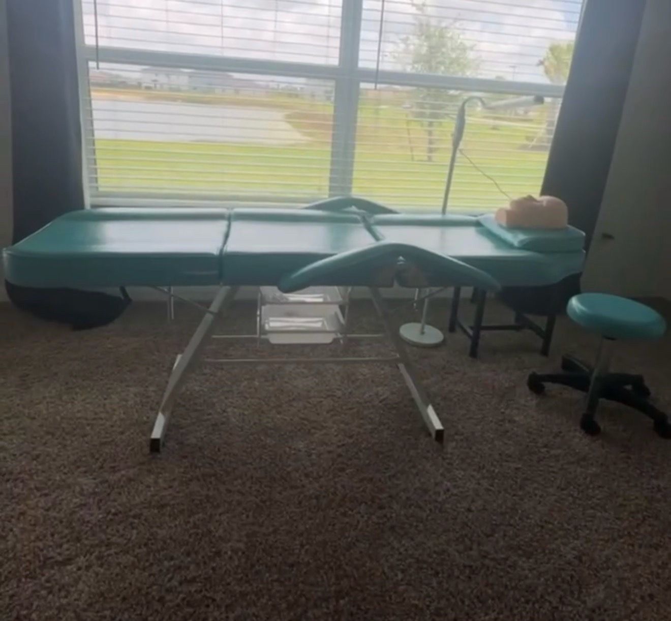Massage bed.