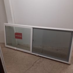 Milgard Window With Screen