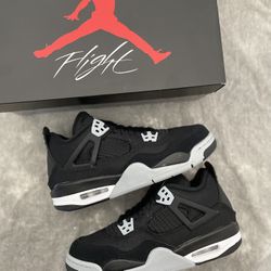 Jordan 4 Retro “Black Canvas”   