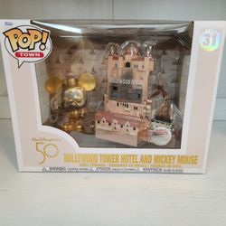 Hollywood Tower Hotel and Mickey Mouse Funko Pop! Town Set – Walt Disney World 50th Anniversary

