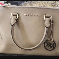 Micheal Kors Bag