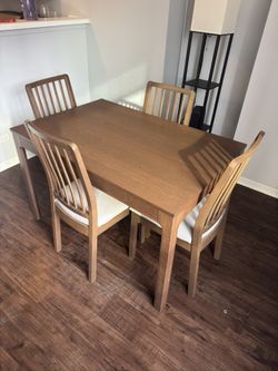 Dinner Table W/ Extension