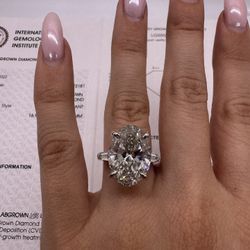 9.21 Carat I Vs2 Oval Diamond Engagement Ring Three Stone Tapered Baguettes 