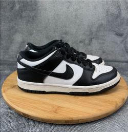 BLACK AND WHITE DUNKS