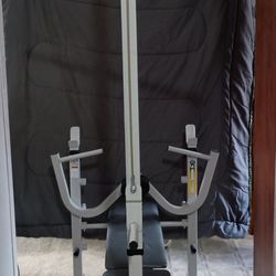 Weider Bench Press With Accessories 