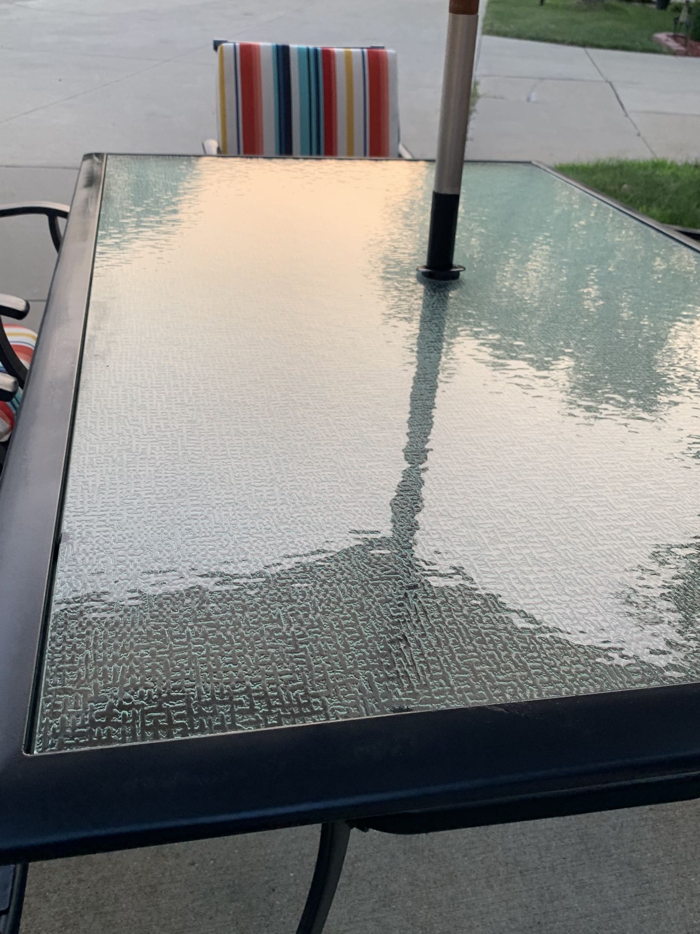 Patio Dining Table And Chairs