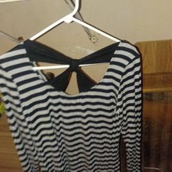 Women's Dress Stylish Shirt Medium To Large With Gray And Black Stripes Made From Perspective Brand