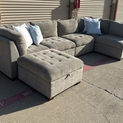 Light Gray Modular Sectional Couch 