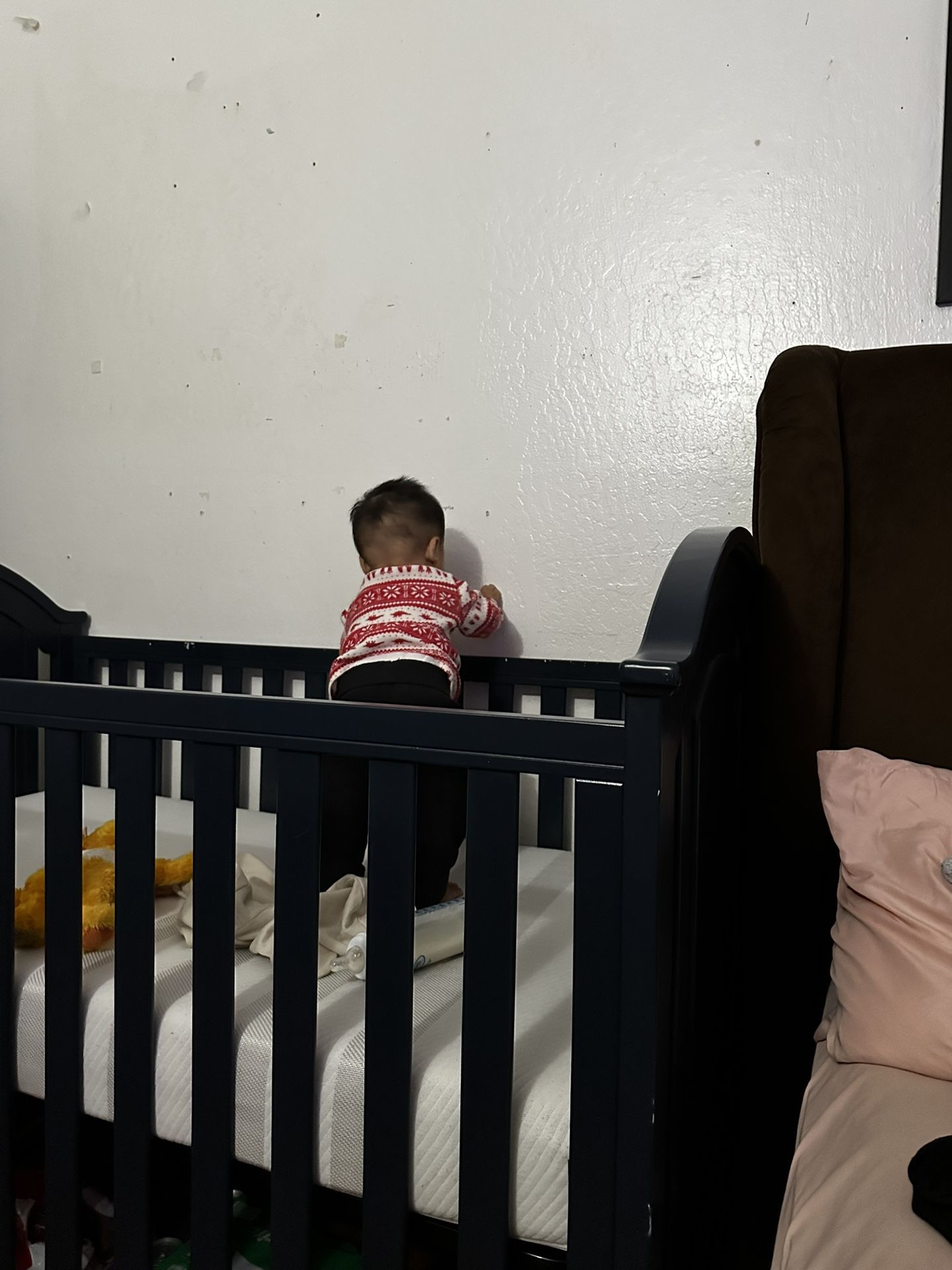 convertible crib