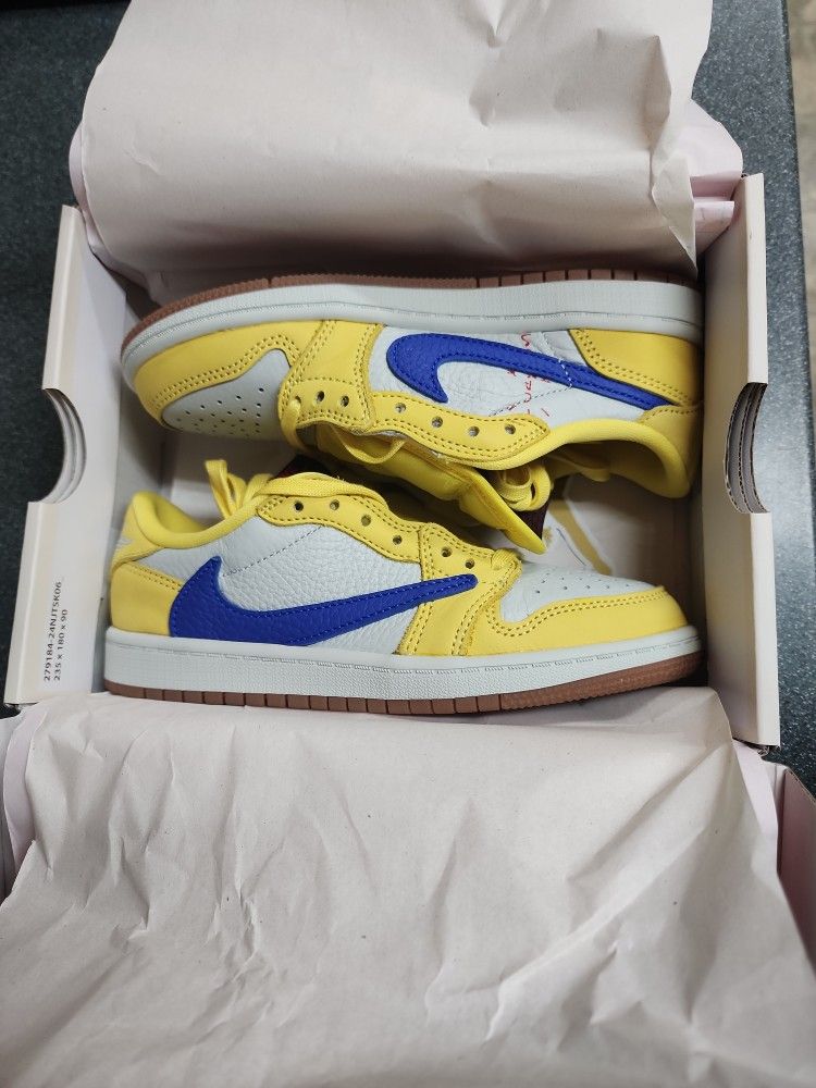 Kids Size 1.5Y Jordan 1 Low Travis Scotts Caranry Yellow New Never Warn